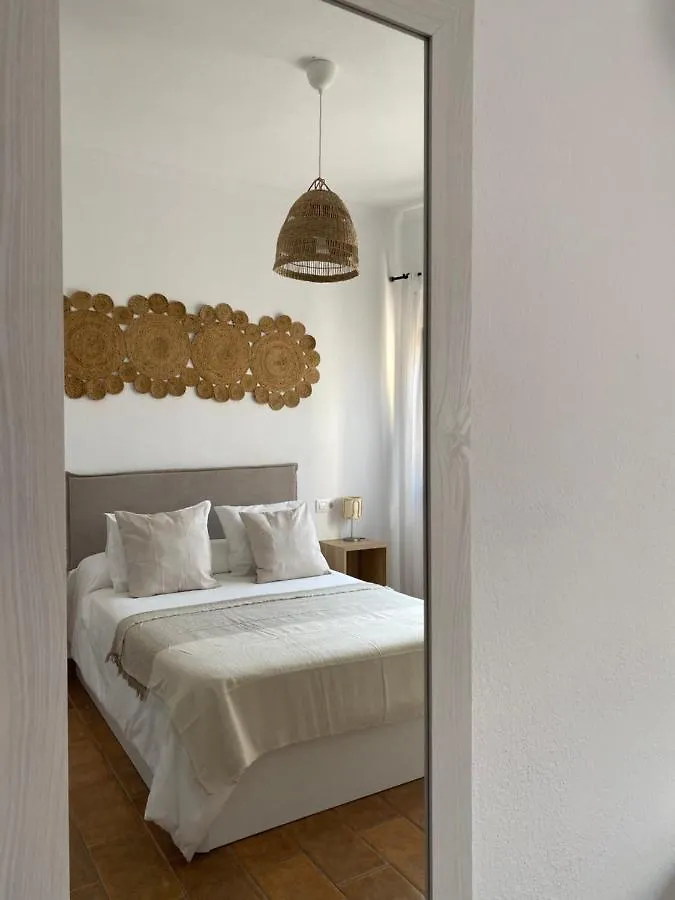 Hostel Alojamientos Turisticos Carmencita Bolonia