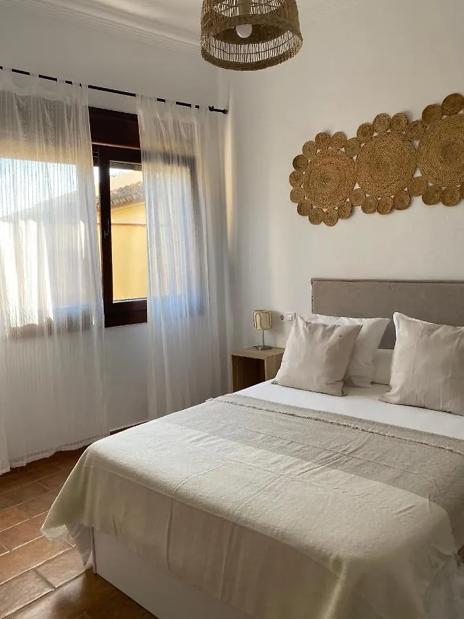 Hostel Alojamientos Turisticos Carmencita Bolonia