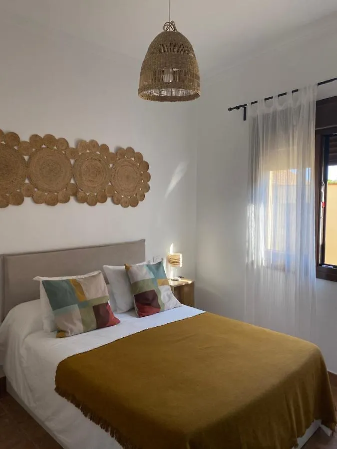 Hostel Alojamientos Turisticos Carmencita Bolonia