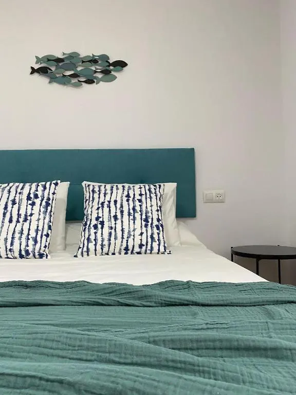 Hostel Alojamientos Turisticos Carmencita Bolonia Spain