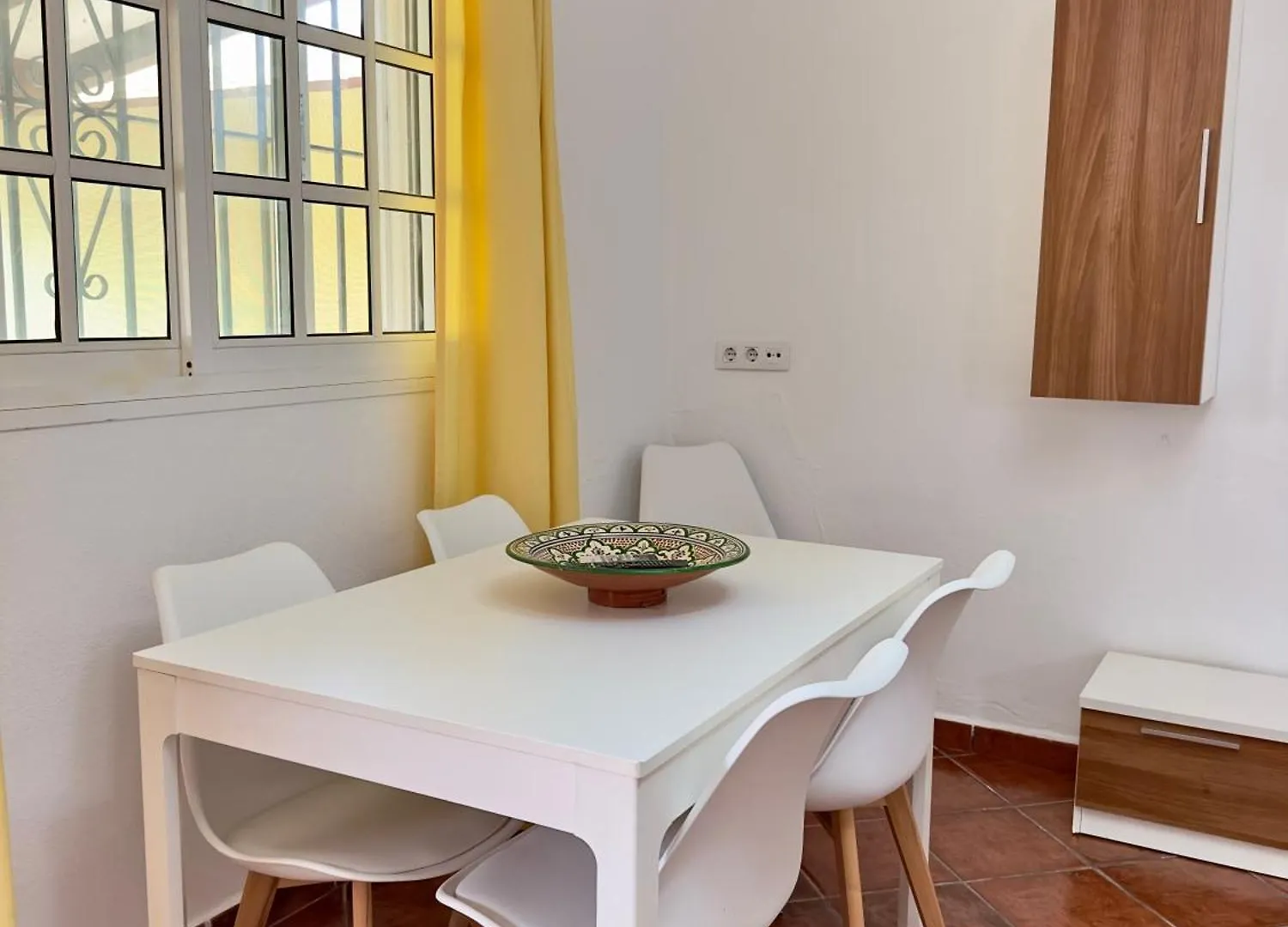 Alojamientos Turisticos Carmencita 博罗尼亚 旅馆