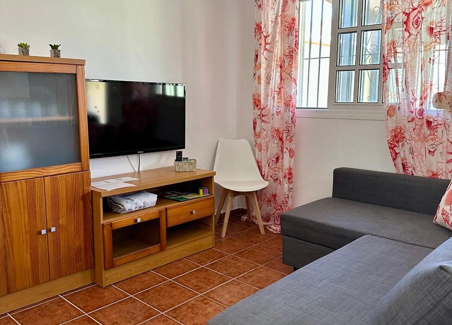 Hostel Alojamientos Turisticos Carmencita Bolonia